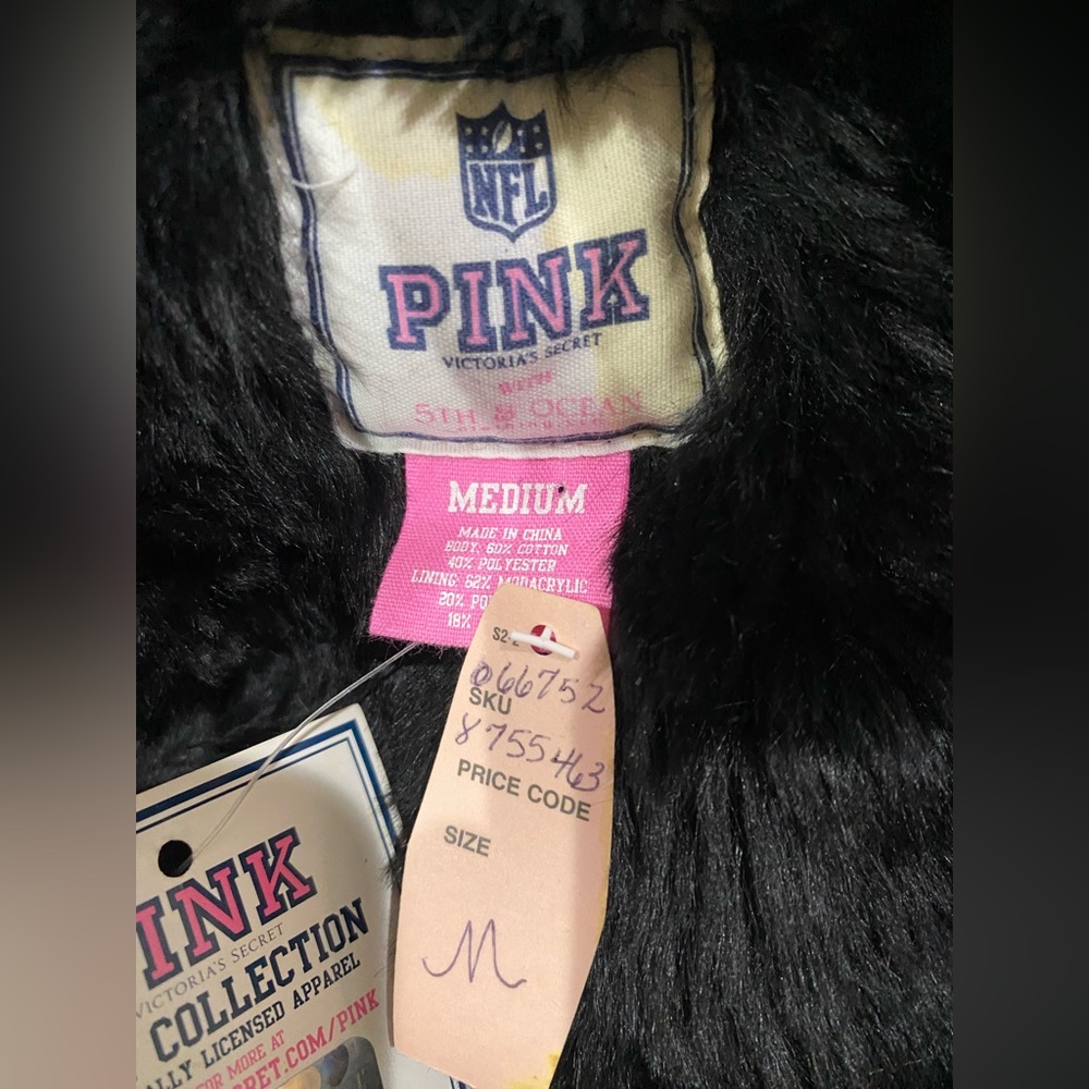 VS PINK NFL Pittsburgh Steelers Faux Fur Sequin Bling Jacket BNWT SZ Medium - Picture 10 of 10
